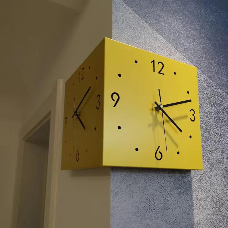 Horloge Murale Design |  Angle 2 face